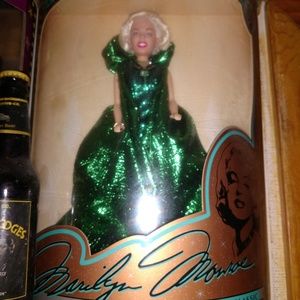 Marilyn Monroe collectors series doll